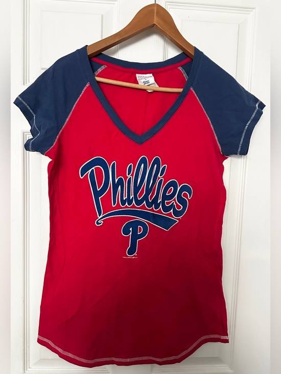 General merchandise Tops - Philadelphia Phillies Red & Navy V-Neck Tee*WMNS*Lg*NWOT*Vintage